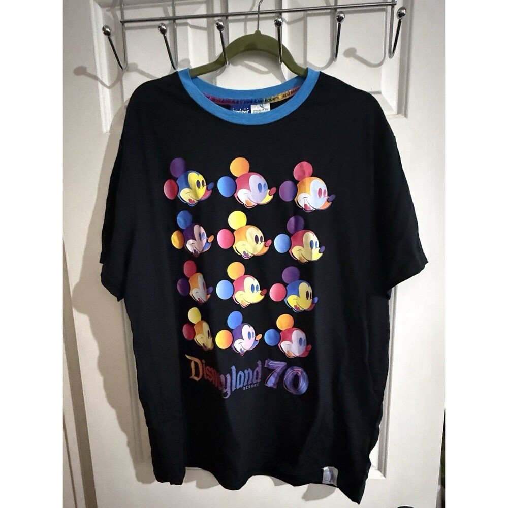 Disneyland 70th Anniversary XL Tee-Shirt w/ Mickey Mouse Black New With Tags